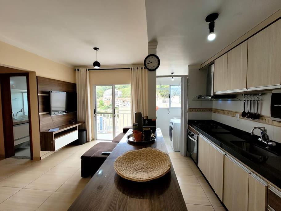 Grande Apt No Centro C/ Cozinha Completa Varanda Poços de Caldas Eksteriør bilde